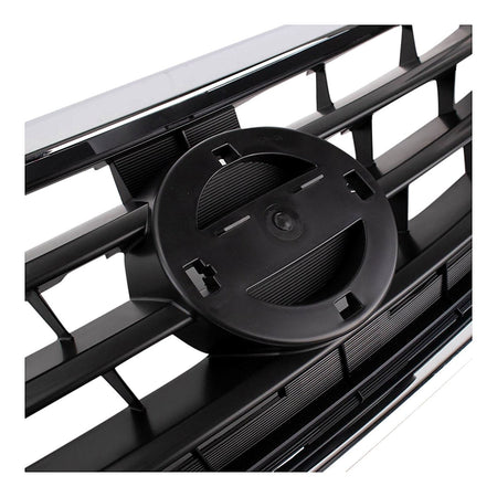 2015-2019 Nissan Versa_Sedan Grille Chrome/Black – NI1200261-3