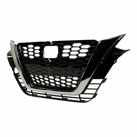 2019-2021 Nissan Altima Grille Ptd Black With Chrome Moulding With Camera Platinum/Edition One Model – Side View (NI1200294)