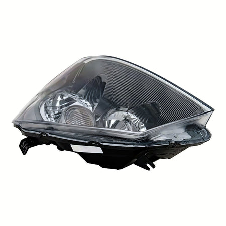 2005-2006 Nissan Altima Headlight Driver Side – Close-Up View (NI2502156)