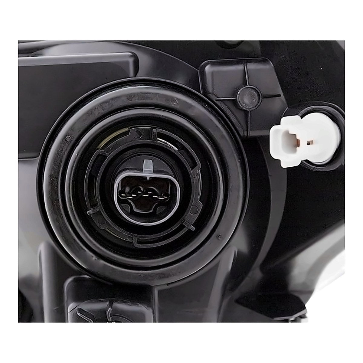 2009-2021 Nissan Frontier Headlight Driver Side Halogen – Back View (NI2502188)
