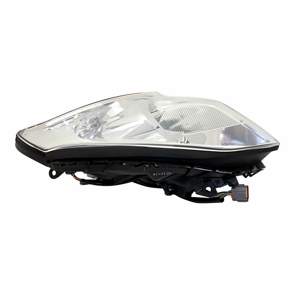2007 Nissan Maxima Headlight Driver Side Halogen – Close-Up View (NI2502197)