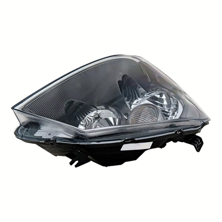 2005-2006 Nissan Altima Headlight Passenger Side – Close-Up View (NI2503156)