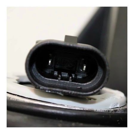 2009-2010 Nissan Rogue Headlight Passenger Side Halogen – Installed View (NI2503204)
