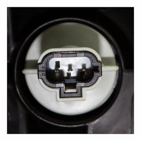 2011-2012 Nissan Rogue Headlight Passenger Side Hid – Installed View (NI2503220)