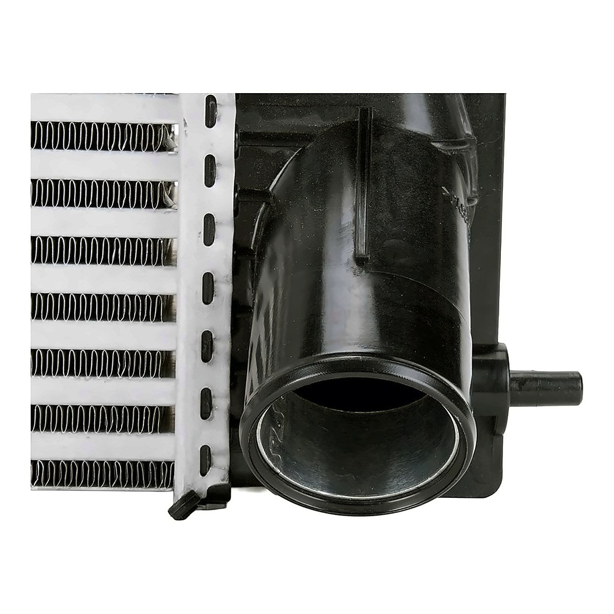 2011-2017 Nissan Juke Intercooler Turbo 1.6L – Back View (NI3012100)