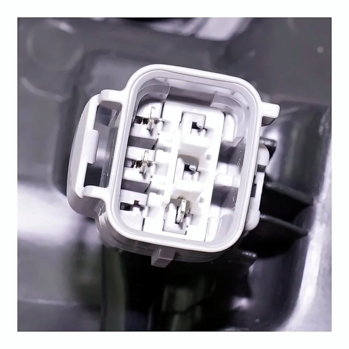 2019-2020 Subaru Forester Headlight Driver Side Led – Back View (SU2502170)