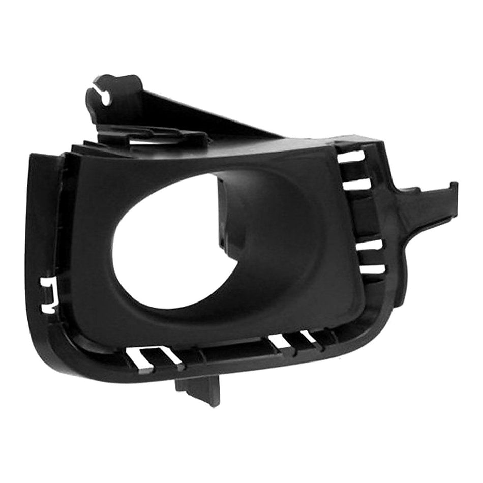 2012-2014 Toyota Prius_C Fog Light Bezel Front Passenger Side – Front View (TO1039160)