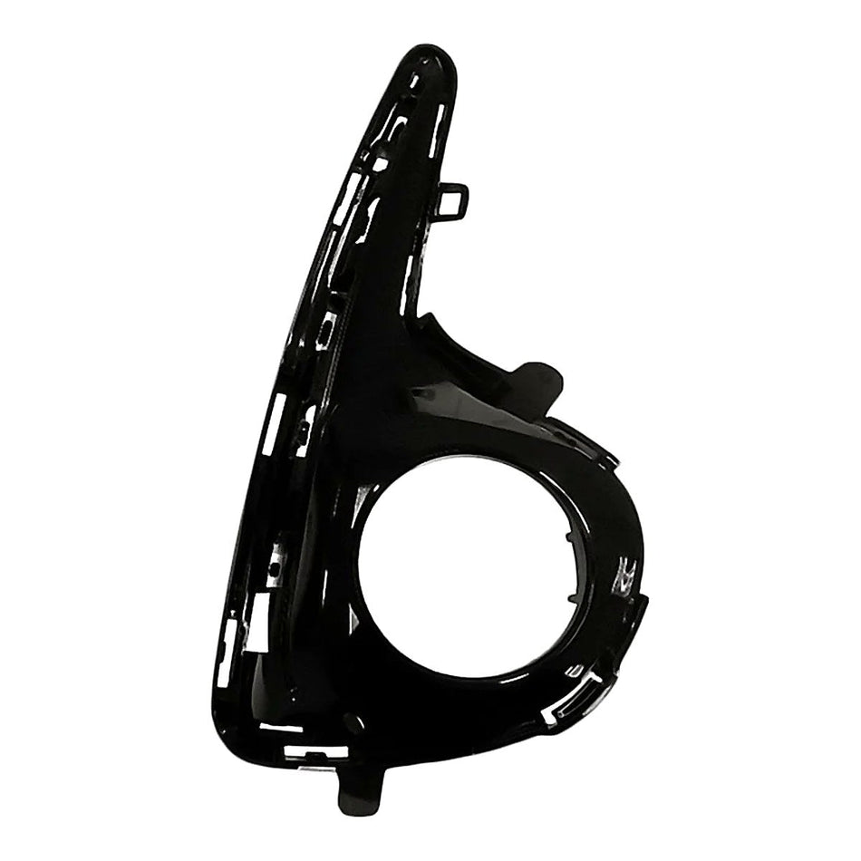 2018-2019 Toyota Yaris_Hatchback Fog Light Bezel Front Passenger Side Primed Black Se Model – Front View (TO1039221)