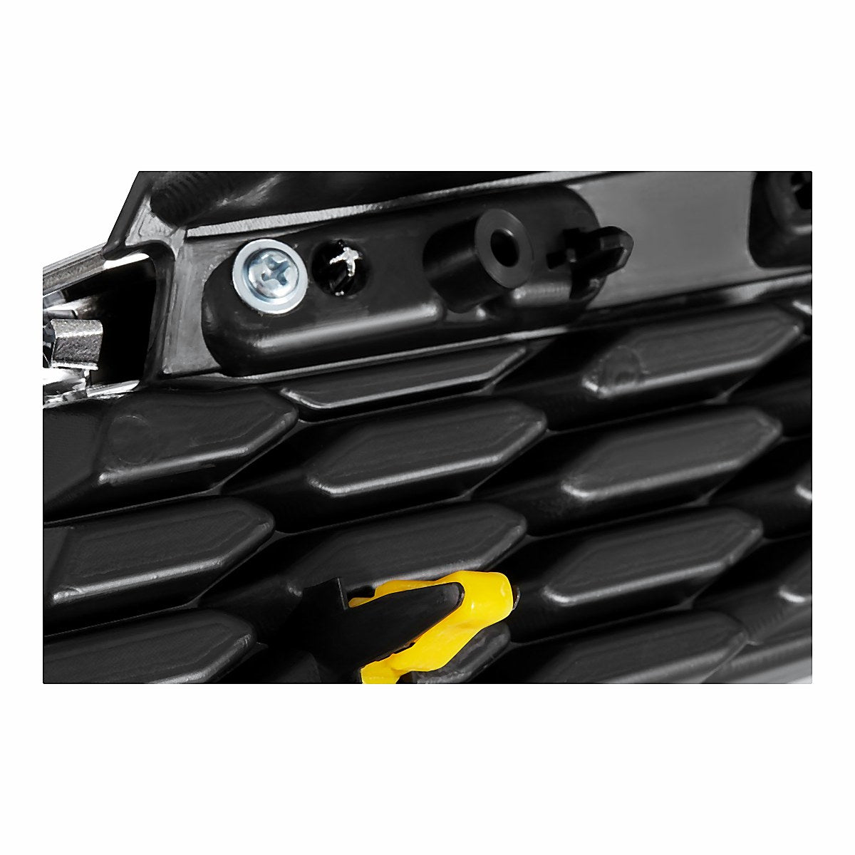 2013-2015 Toyota Rav4 Grille Driver Side With Chrome Moulding – TO1200360-3