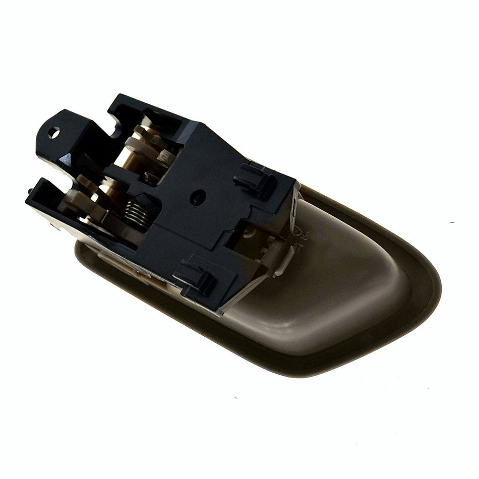 1998-2003 Toyota Sienna Door Handle Front Passenger Side - side angle, Part TO1353123