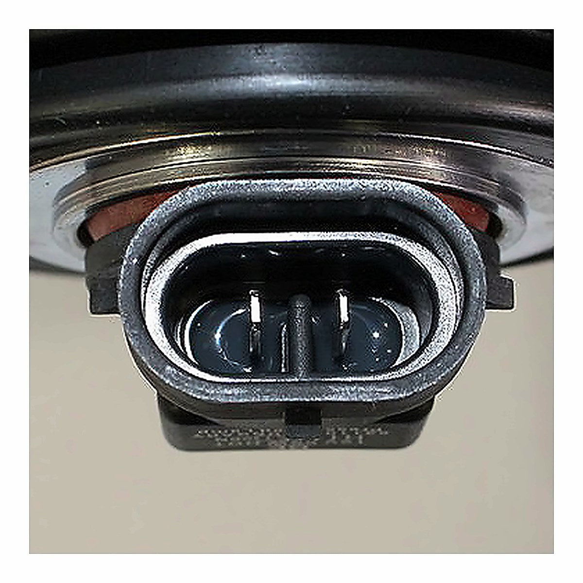 2009-2016 Toyota Venza Headlight Driver Side Halogen – Installed View (TO2502189)