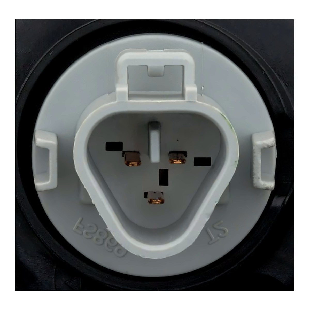 2021-2023 Toyota Rav4_Prime Headlight Driver Side Without Adaptive – Back View (TO2502301)