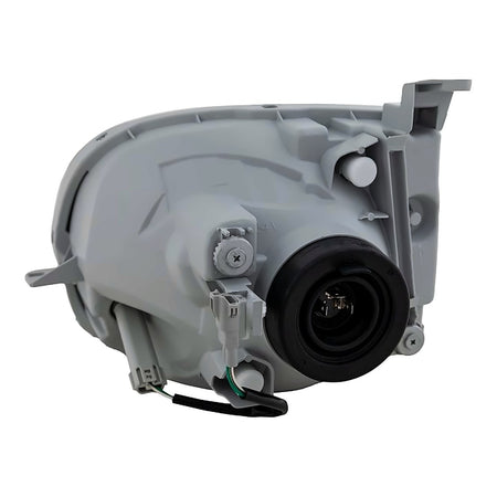 2005-2006 Toyota Tundra Headlight Passenger Side Regular Cab – Close-Up View (TO2503166)