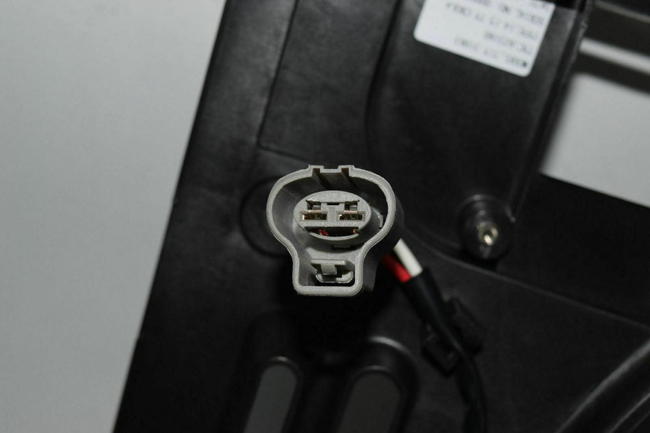 2014-2019 Toyota Corolla_Sedan Cooling Fan Assy 4Cyl With Control Module