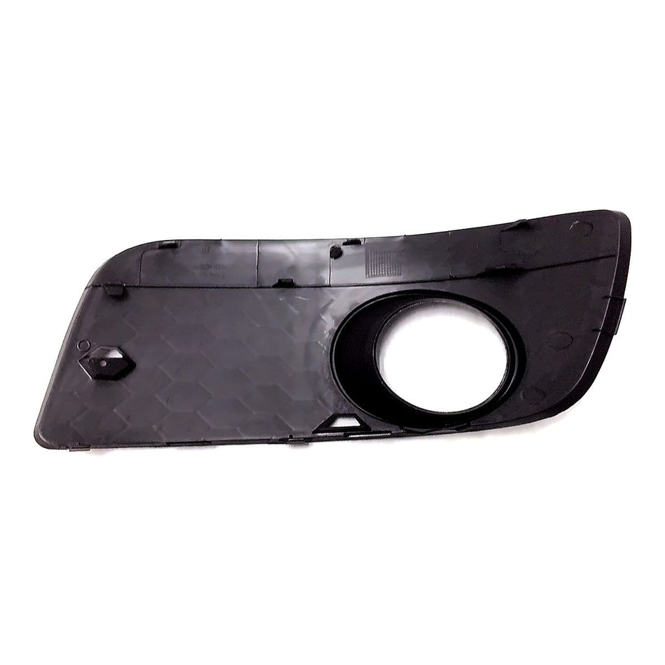 2006-2009 Volkswagen Gti Grille Lower Passenger Side With Fog Light Hole – Back View (VW1036115)