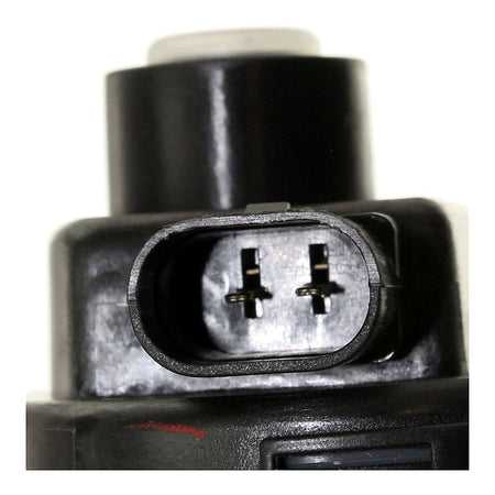 2001-2005 Volkswagen Passat Fog Light Front Passenger Side Sdn – Back View (VW2593108)